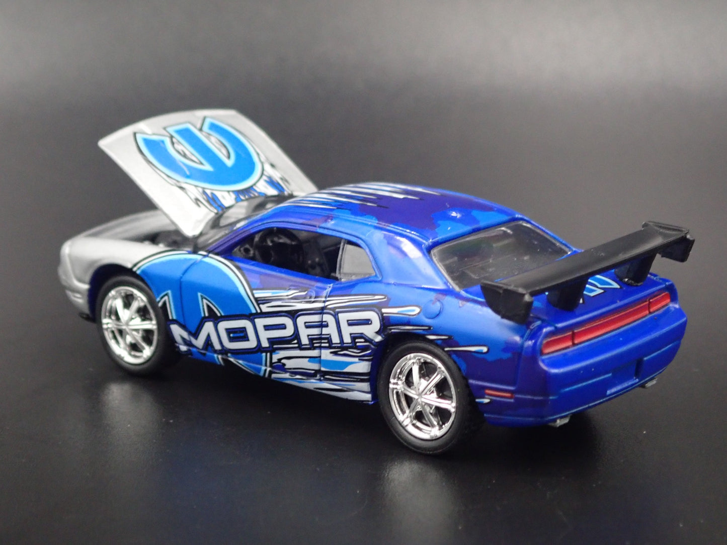 2008-2014 DODGE CHALLENGER R/T RARE 1:64 SCALE COLLECTIBLE DIECAST MODEL CAR