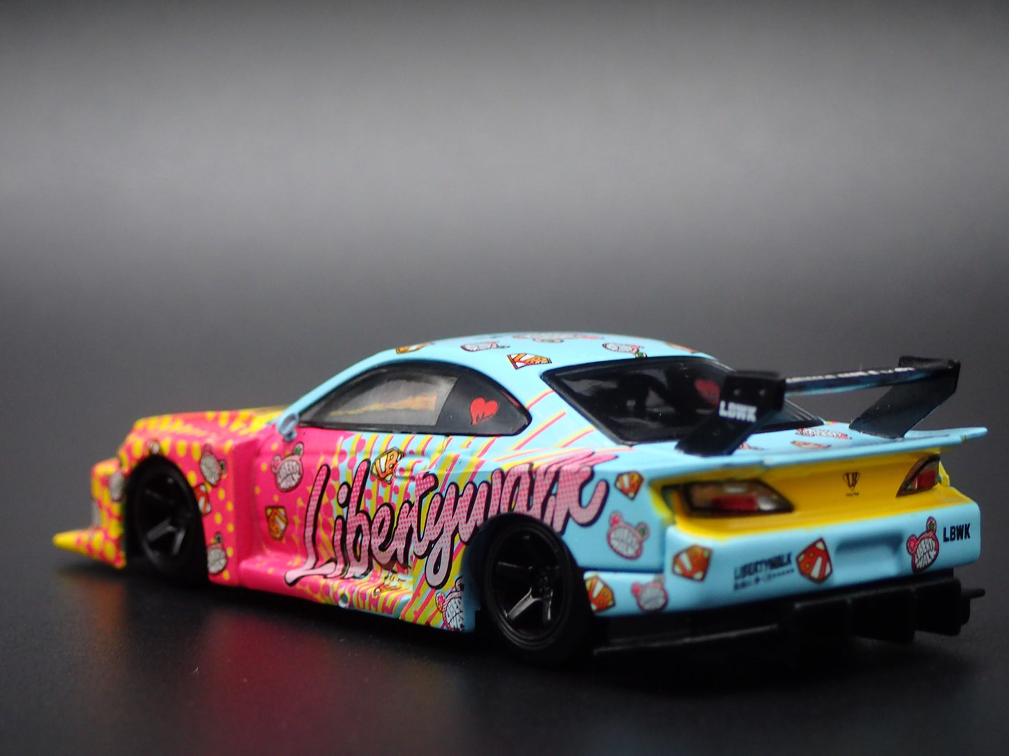 NISSAN S15 SILVIA LB SUPER SILHOUTTE LBWK KUMA 1:64 SCALE DIECAST MODEL CAR