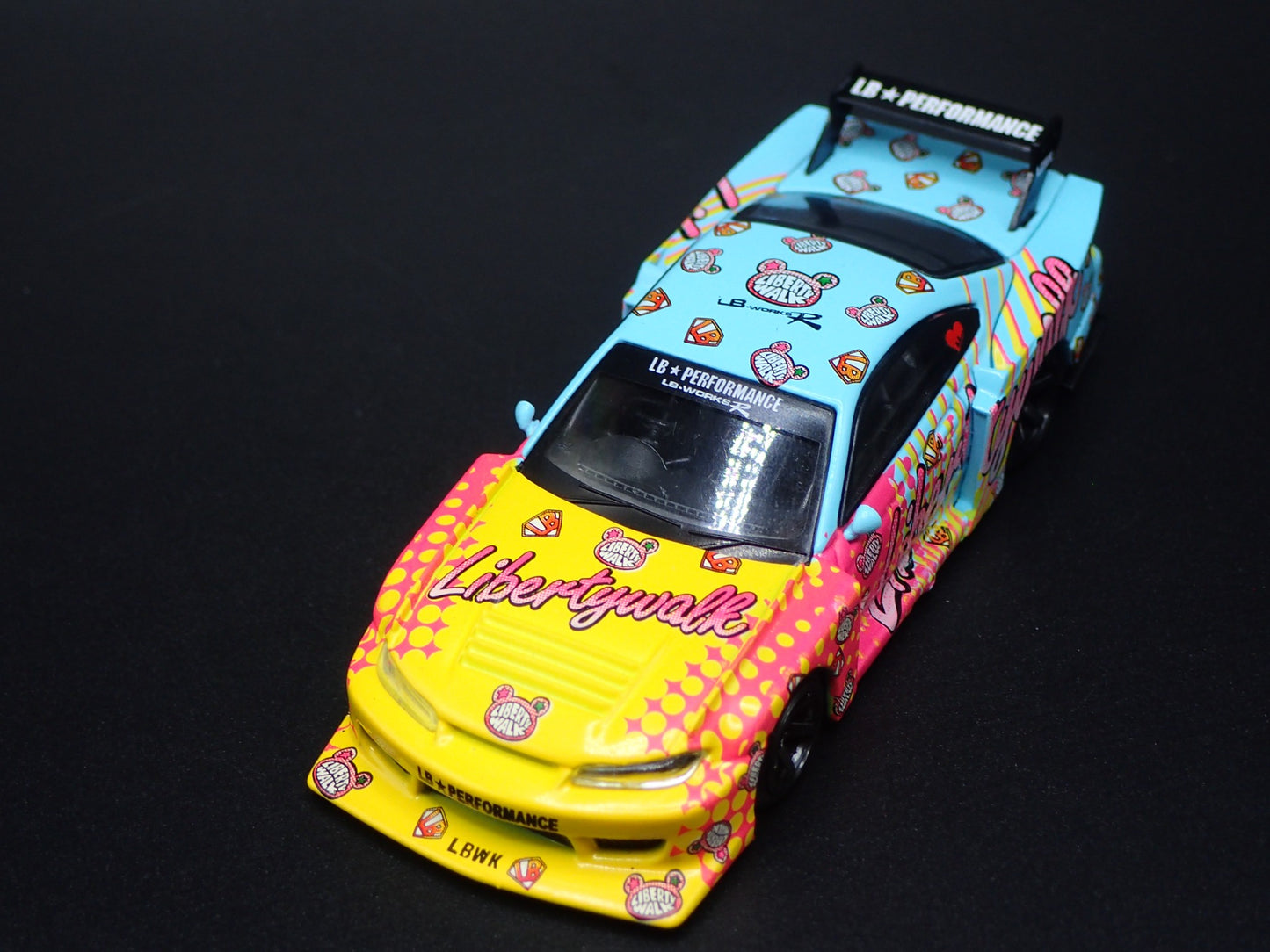 NISSAN S15 SILVIA LB SUPER SILHOUTTE LBWK KUMA 1:64 SCALE DIECAST MODEL CAR