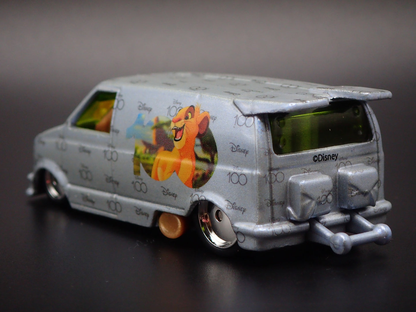 1985 85 CHEVY CHEVROLET ASTRO VAN HOT WHEELS SIMBA 1:64 SCALE DIECAST MODEL CAR