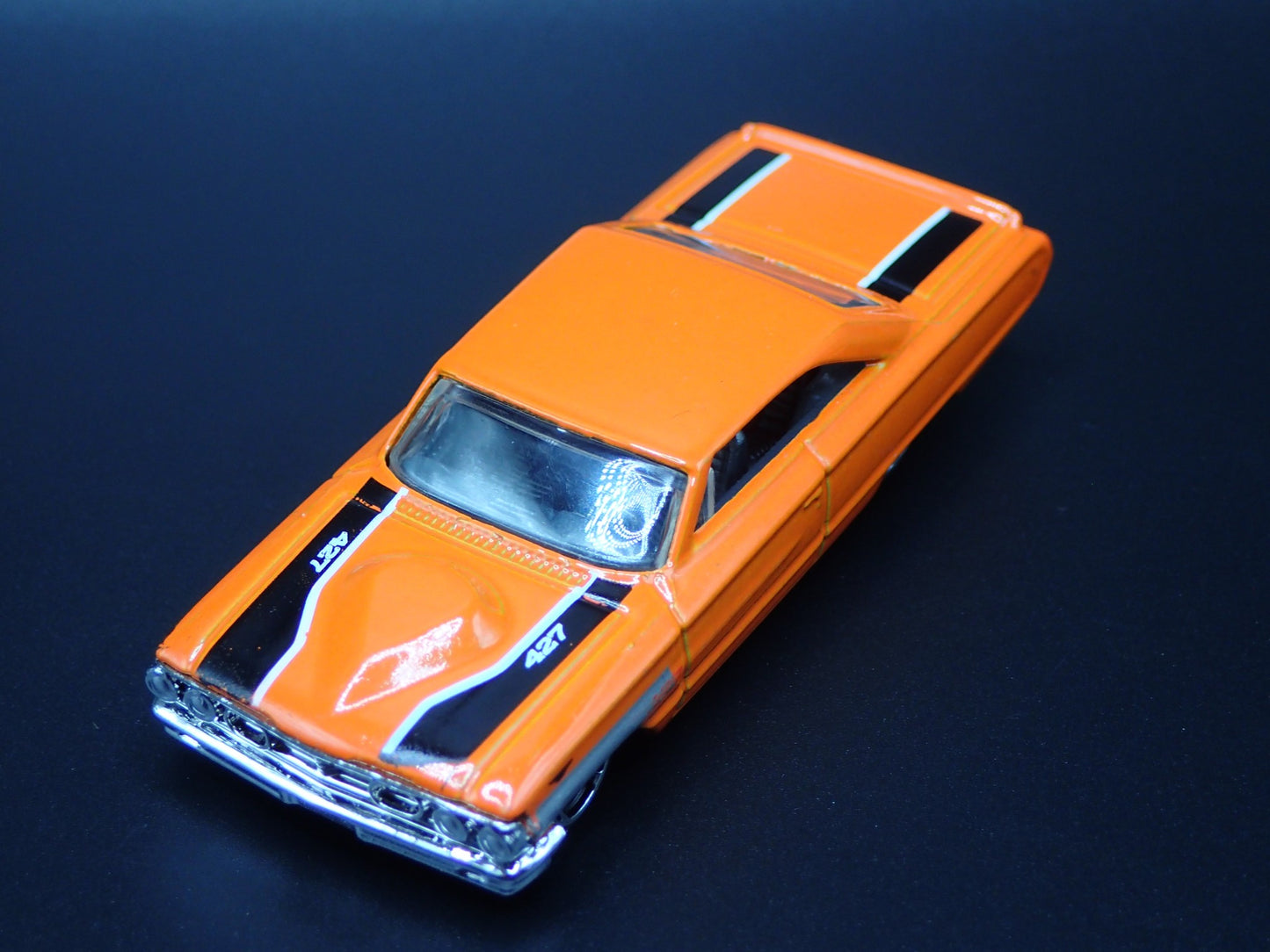 1964 64 FORD GALAXIE 500 ORANGE 1:64 SCALE COLLECTIBLE DIORAMA DIECAST MODEL CAR