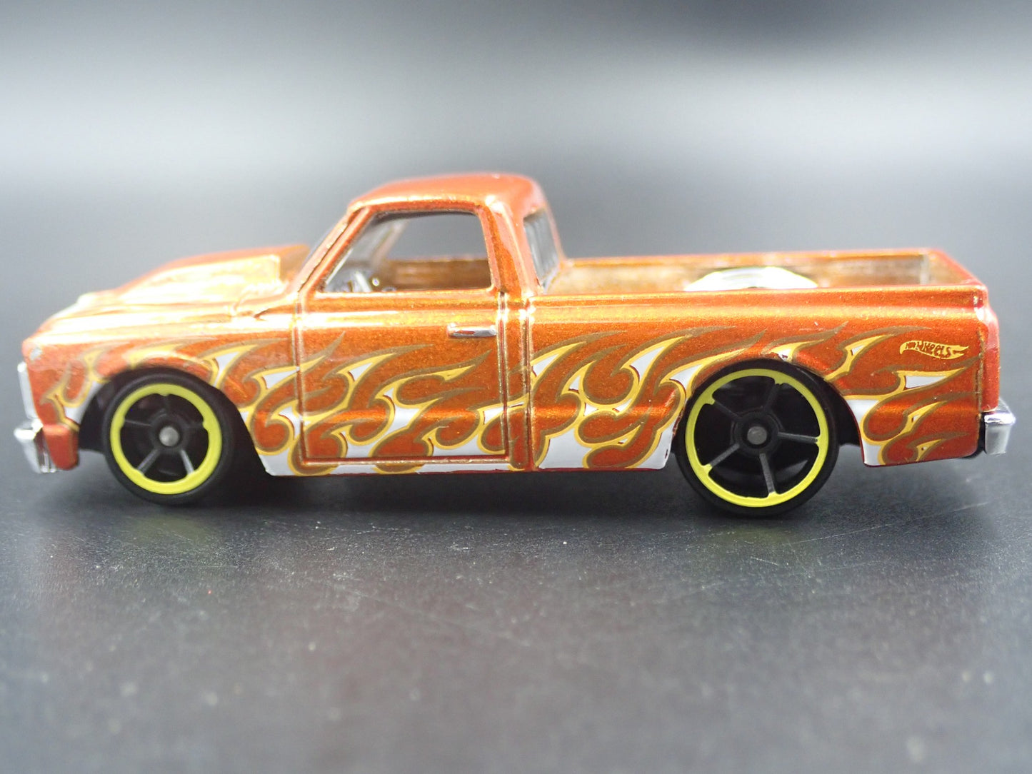 1967 67 CHEVY CHEVROLET C10 SHORT BED PICKUP TRUCK 1:64 SCALE DIECAST MODEL CAR