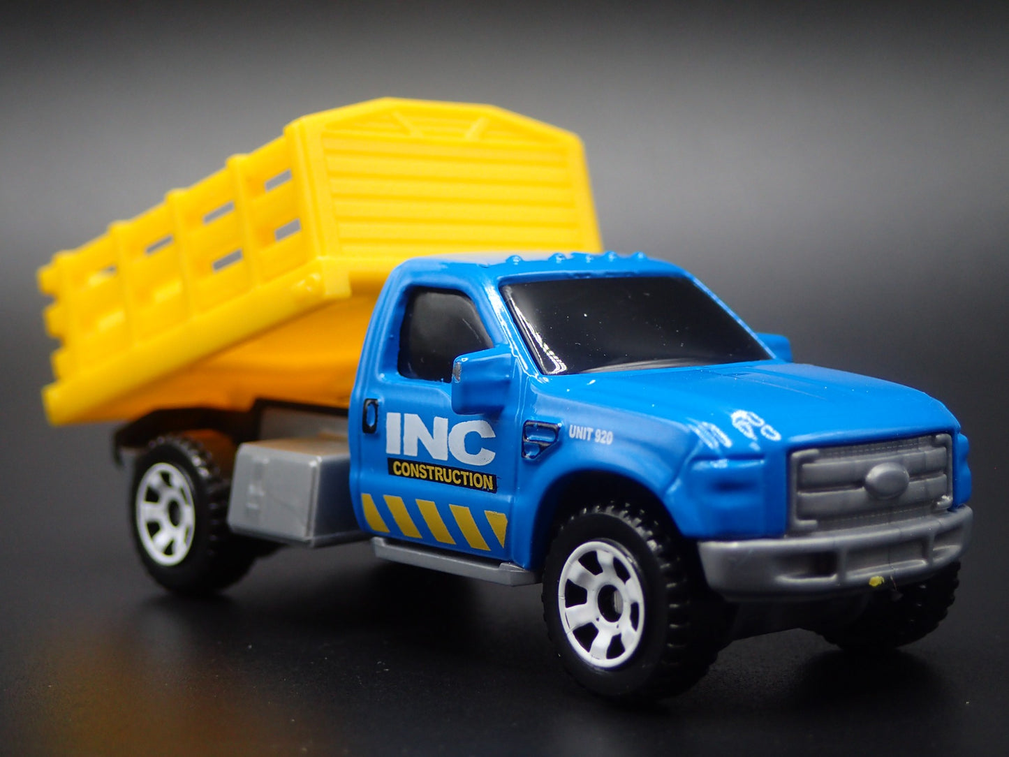 2017-2022 FORD F350 STAKE BED PICKUP TRUCK BLUE 1:64 MB SCALE DIECAST MODEL CAR