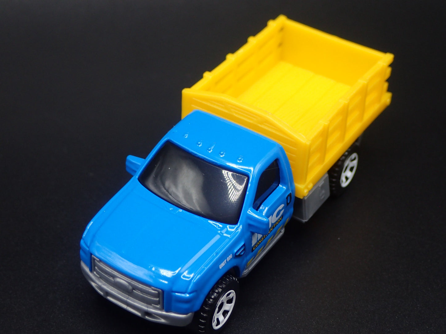 2017-2022 FORD F350 STAKE BED PICKUP TRUCK BLUE 1:64 MB SCALE DIECAST MODEL CAR