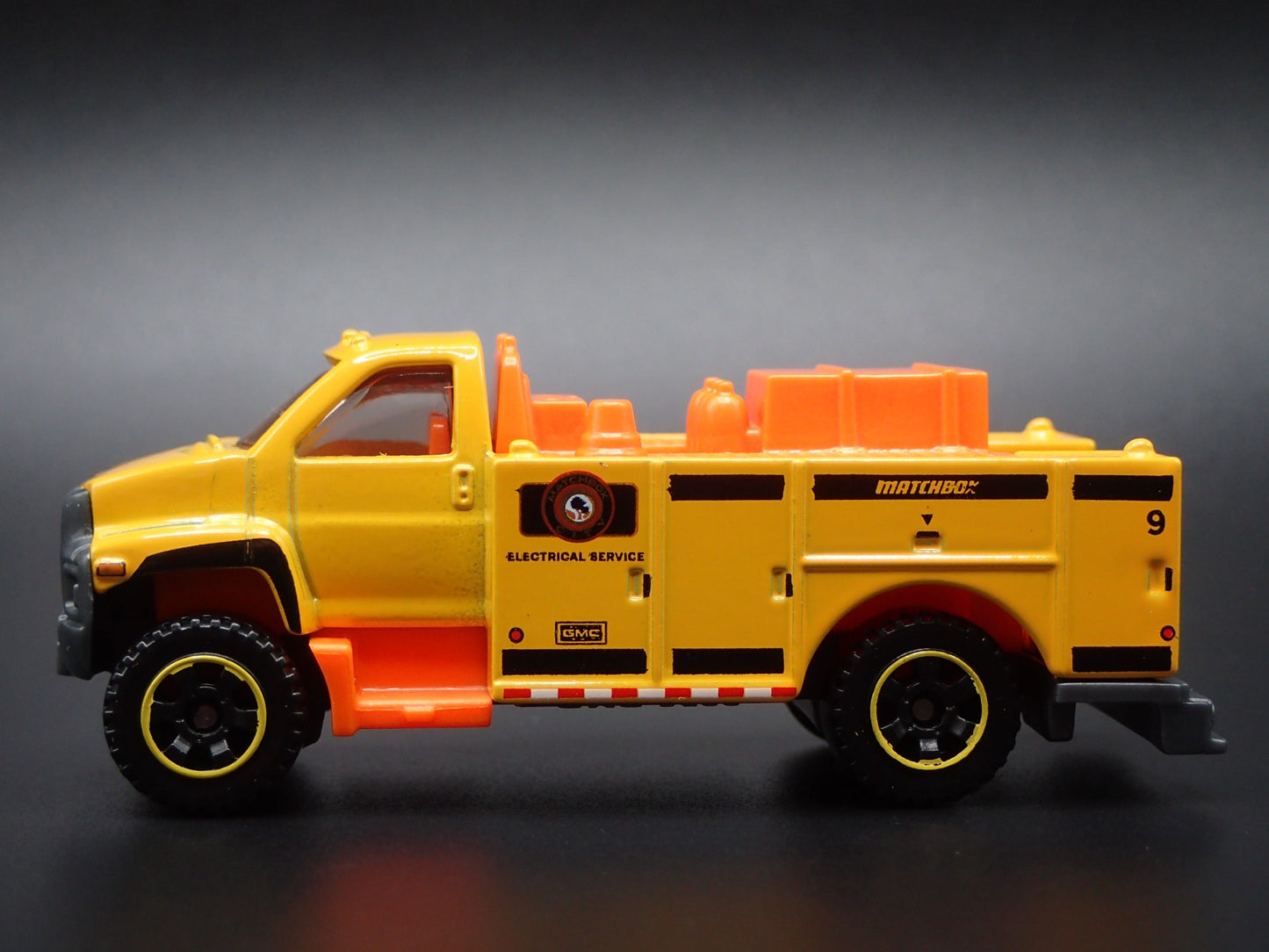 GMC 3500 UTILITY TRUCK ELECTRIC SERVICES CONST 1:64 MB SCALE DIECAST MODEL CAR