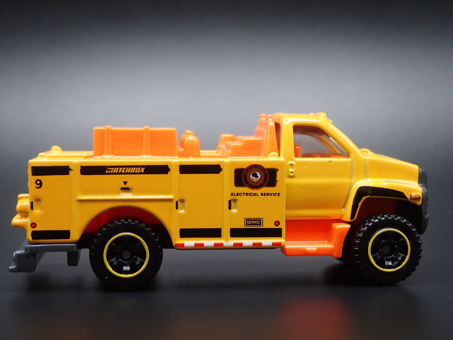 GMC 3500 UTILITY TRUCK ELECTRIC SERVICES CONST 1:64 MB SCALE DIECAST MODEL CAR