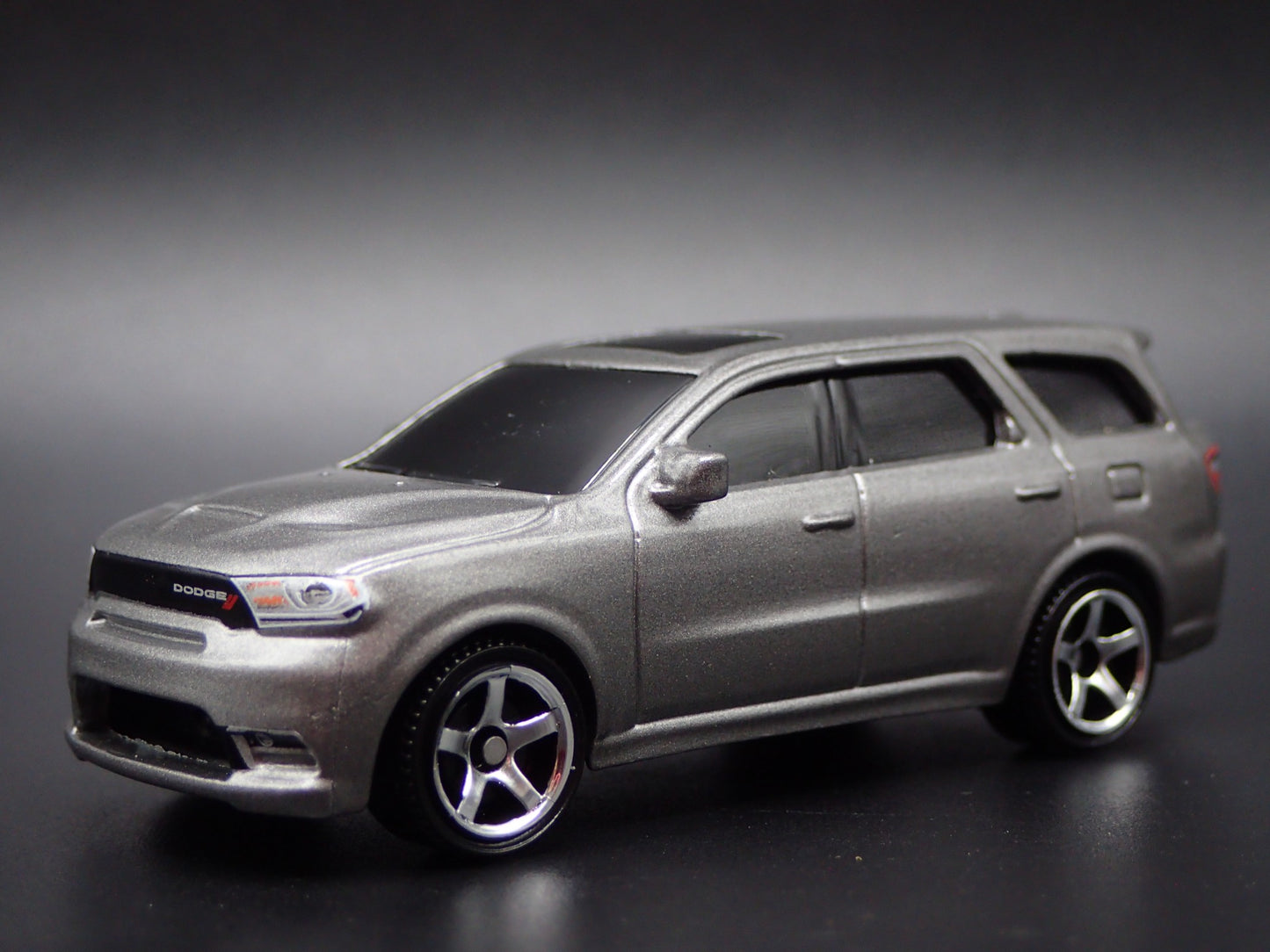 2011-2025 DODGE DURANGO SUV w HITCH SILVER 1:64 SCALE DIORAMA DIECAST MODEL CAR