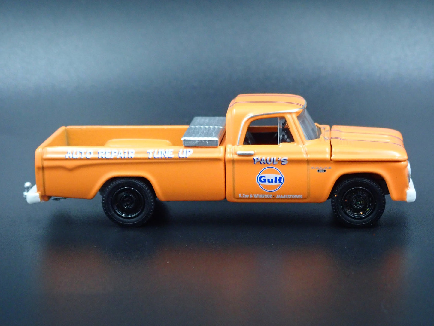 1965 65 DODGE D100 LONG BED PICKUP TRUCK GULF HITCH 1:64 SCALE DIECAST MODEL CAR