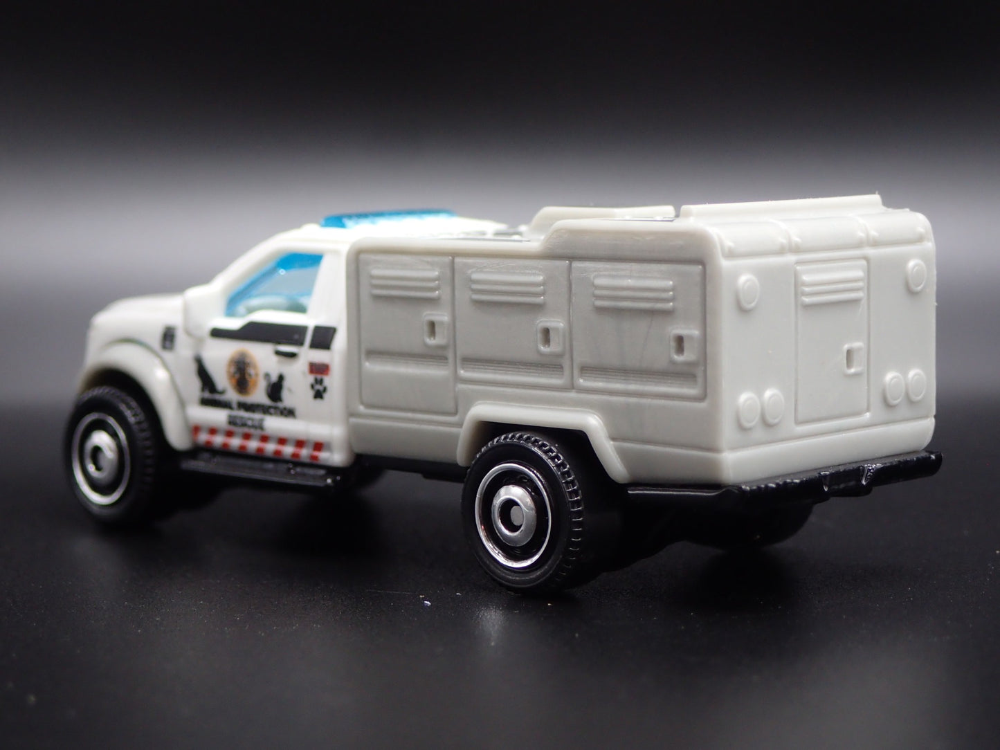 2009-2014 FORD PICKUP TRUCK ANIMAL CONTROL WHITE 1/64 MB SCALE DIECAST MODEL CAR