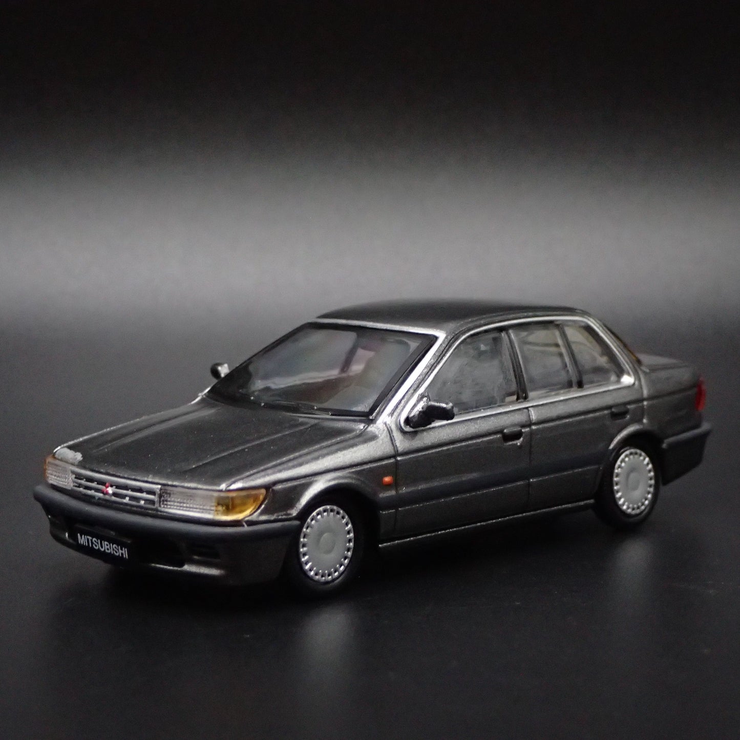 1982-1991 MITSUBISHI LANCER GTI 1:64 SCALE COLLECTIBLE DIORAMA DIECAST MODEL CAR