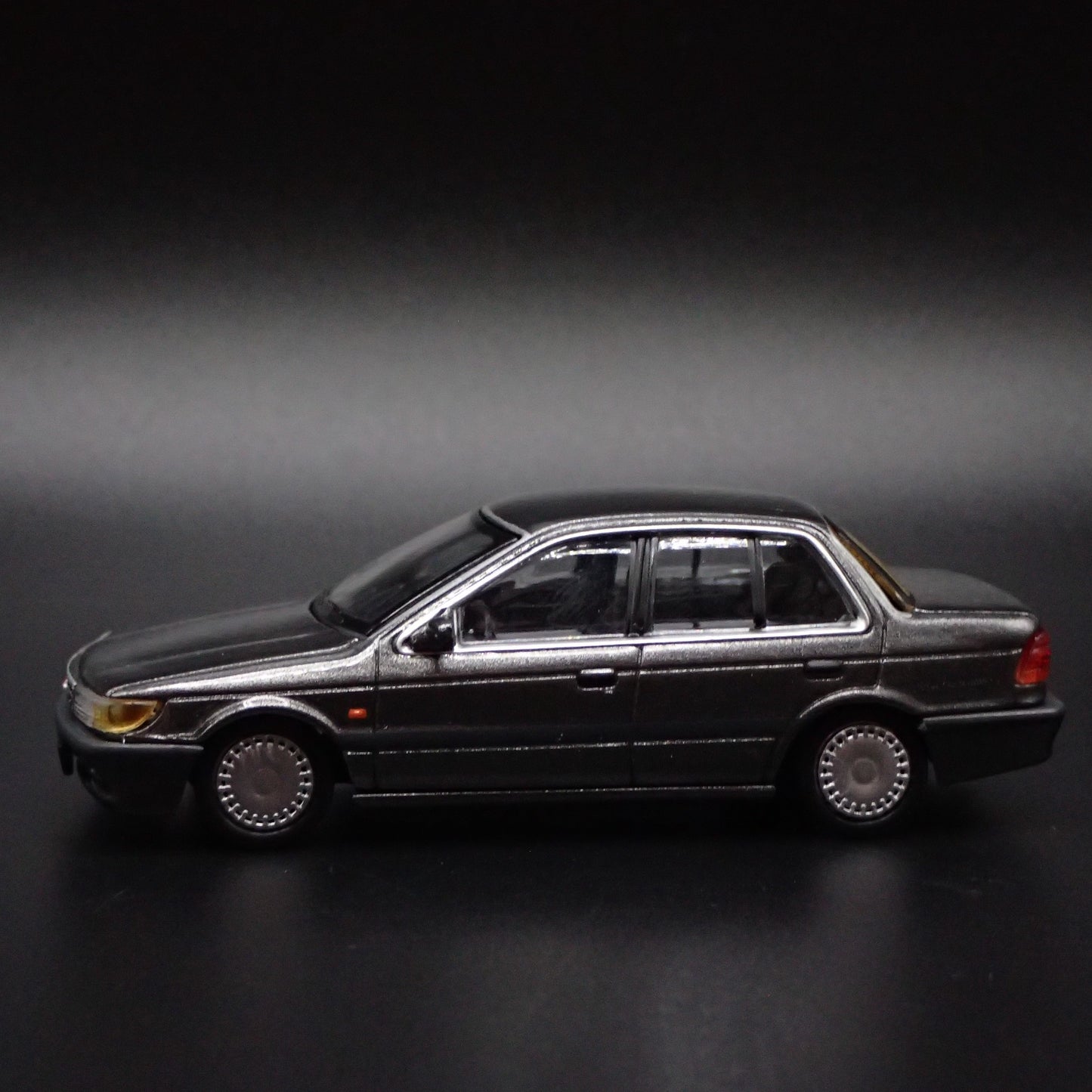 1982-1991 MITSUBISHI LANCER GTI 1:64 SCALE COLLECTIBLE DIORAMA DIECAST MODEL CAR