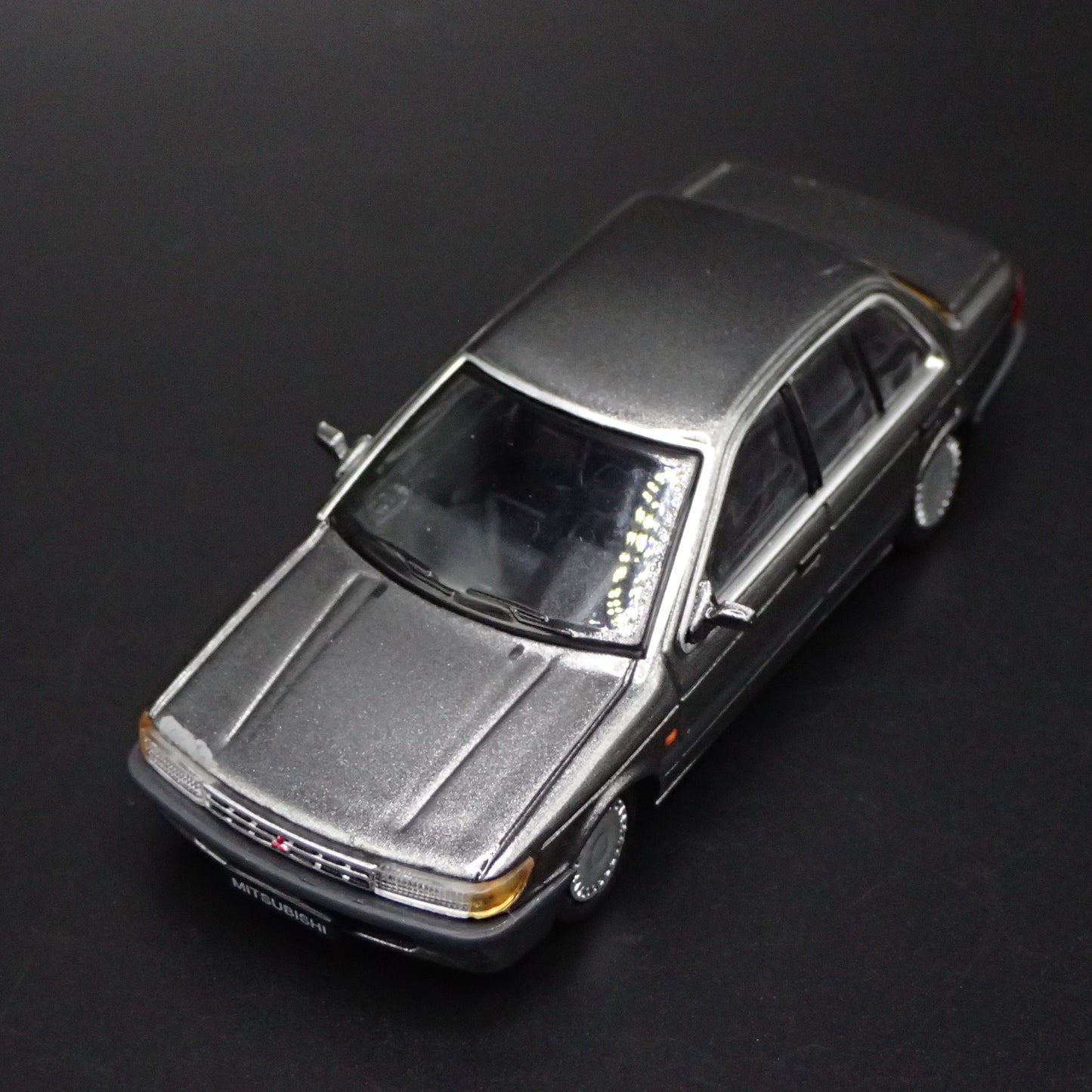 1982-1991 MITSUBISHI LANCER GTI 1:64 SCALE COLLECTIBLE DIORAMA DIECAST MODEL CAR