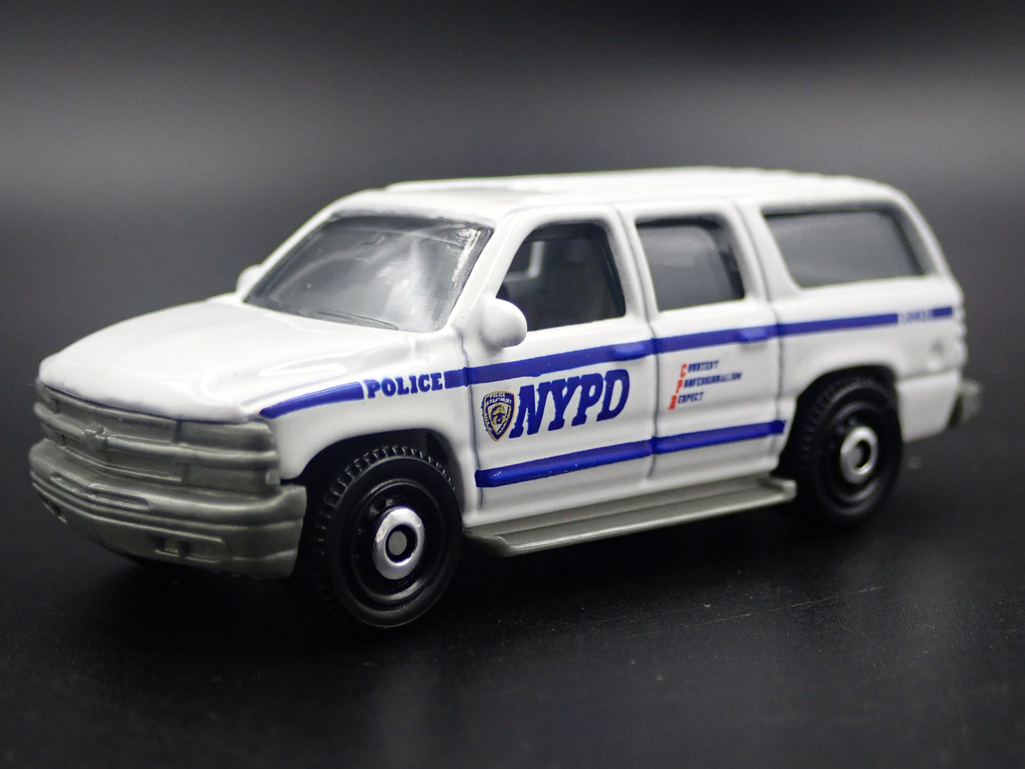2000-2006 CHEVY CHEVROLET SUBURBAN NYPD W HITCH 1:76 SCALE DIECAST MODEL CAR