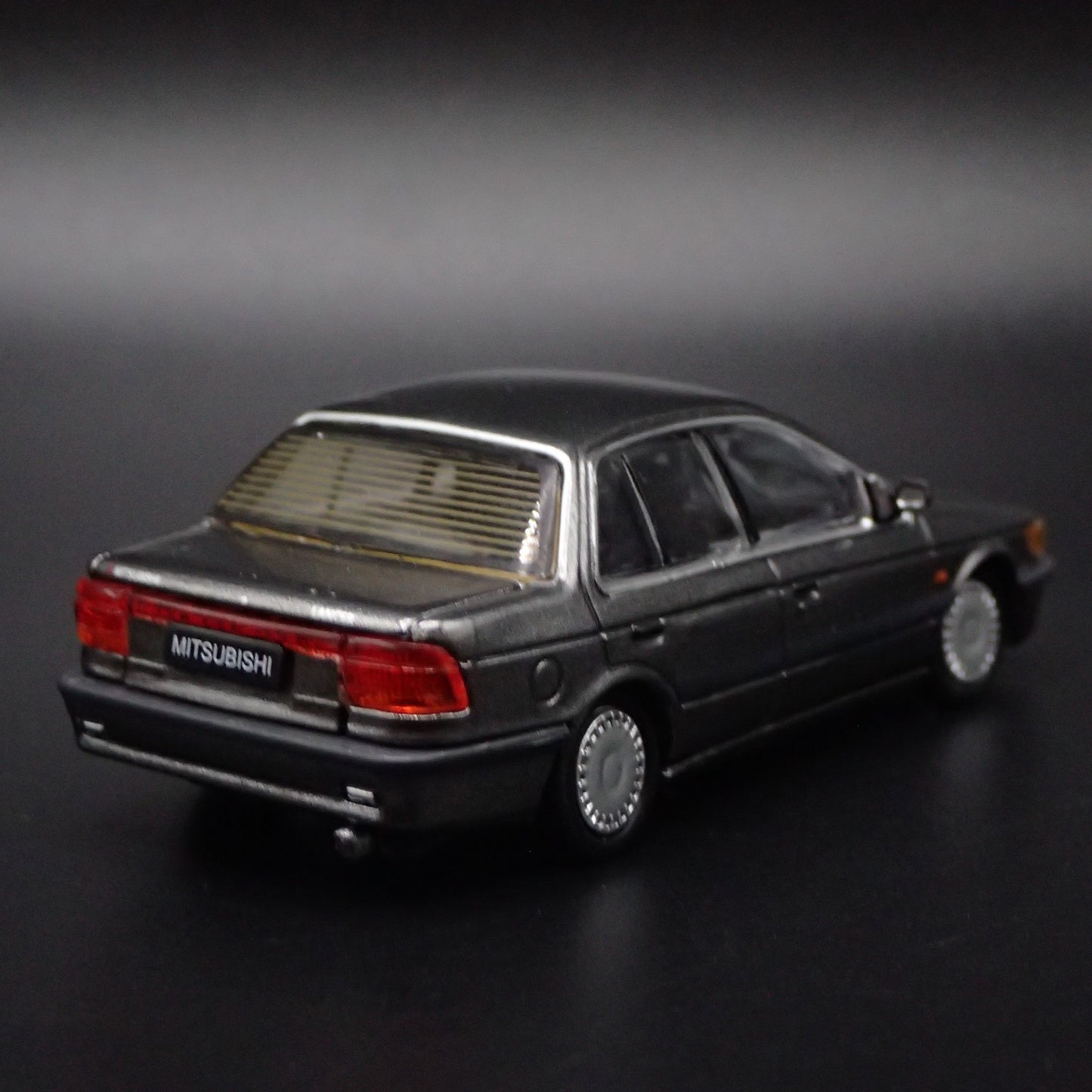 1982-1991 MITSUBISHI LANCER GTI 1:64 SCALE COLLECTIBLE DIORAMA DIECAST MODEL CAR