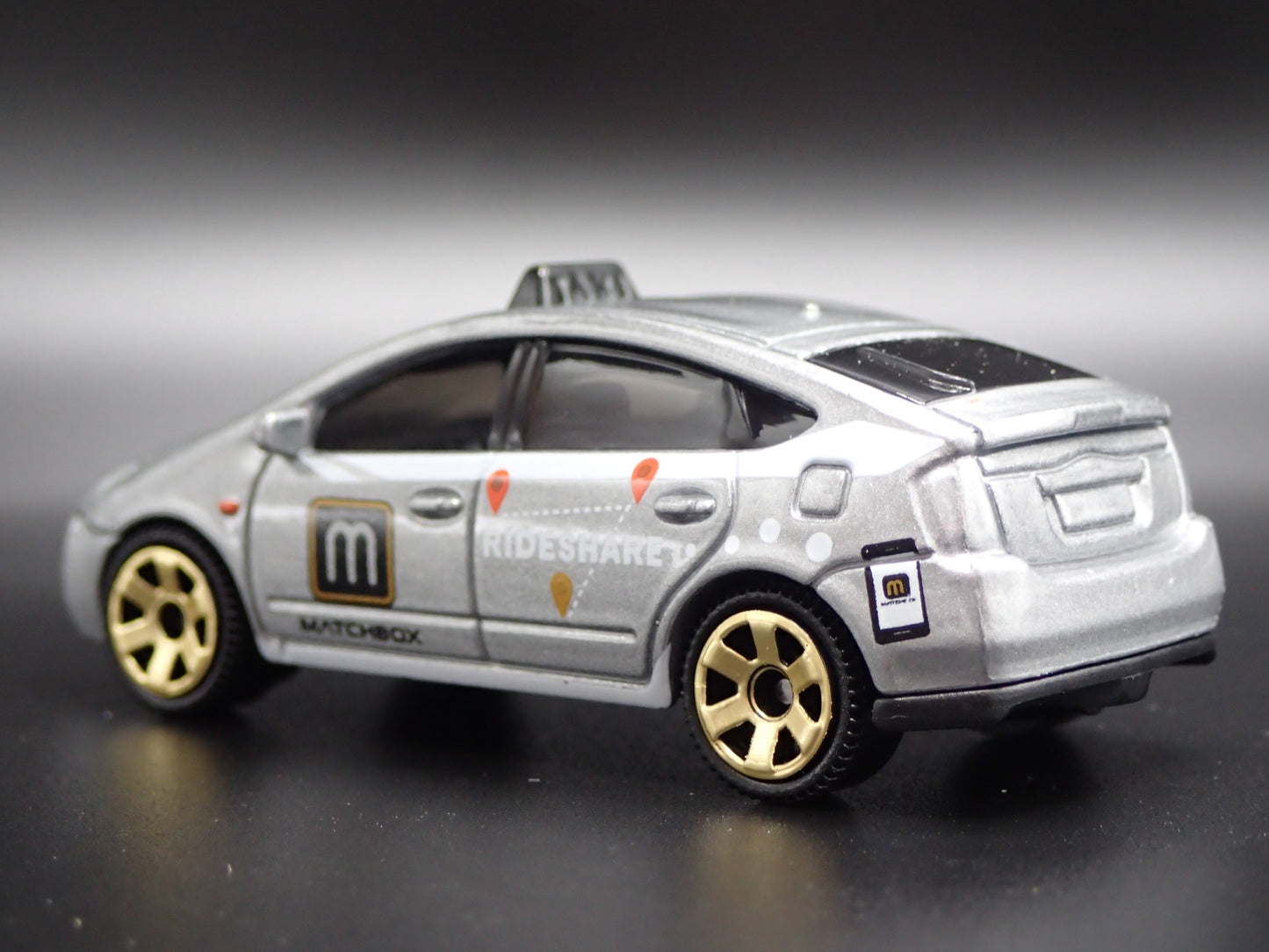 2003-2008 TOYOTA PRIUS RIDESHARE TAXI 1/64 SCALE COLLECTIBLE DIECAST MODEL CAR