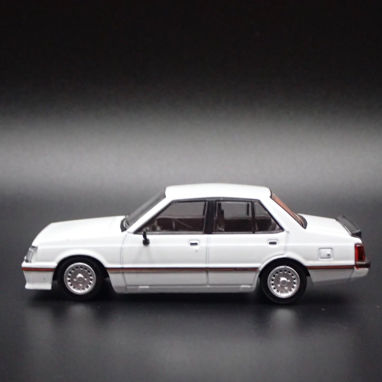 MITSUBISHI LANCER EX2000 TURBO 1:64 SCALE COLLECTIBLE DIORAMA DIECAST MODEL CAR