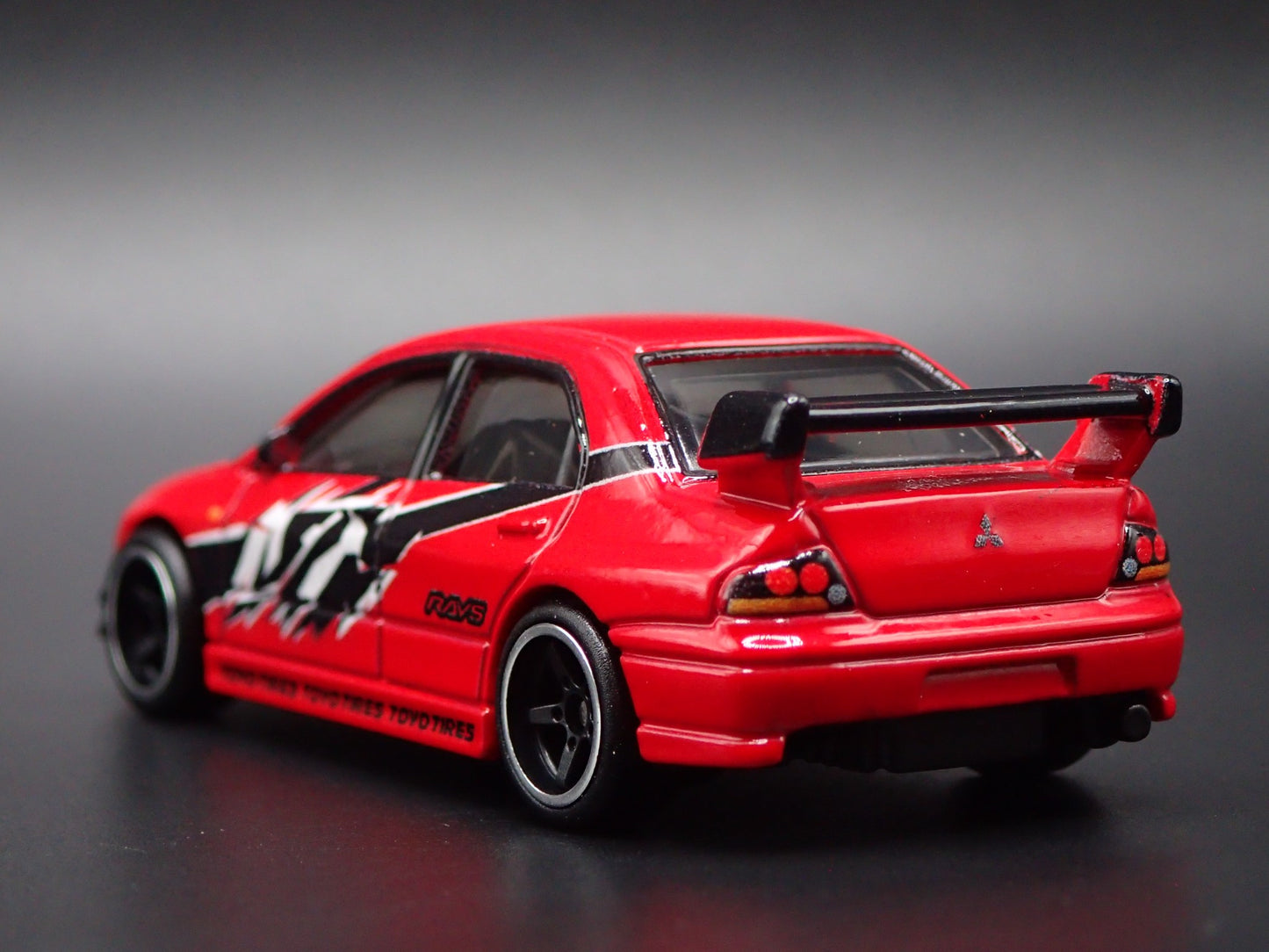2005-2007 MITSUBISHI LANCER EVOLUTION IX RED 1:64 SCALE DIECAST MODEL CAR