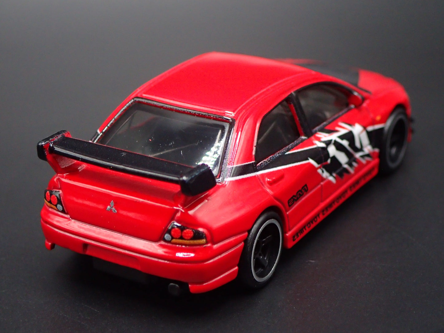 2005-2007 MITSUBISHI LANCER EVOLUTION IX RED 1:64 SCALE DIECAST MODEL CAR