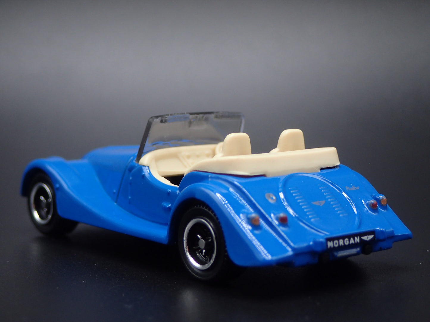 2020-2025 MORGAN PLUS FOUR +4 1:64 SCALE COLLECTIBLE DIORAMA DIECAST MODEL CAR