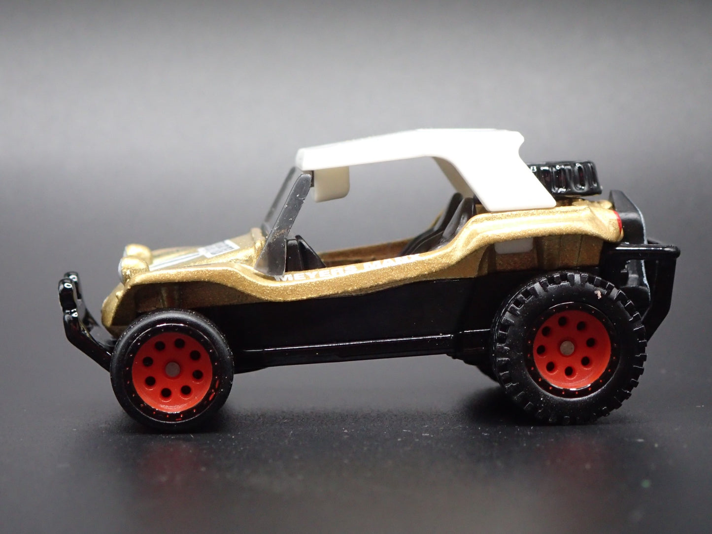 1965-1971 VW VOLKSWAGEN MEYERS MANX BUGGY GOLD 1:64 SCALE DIECAST MODEL CAR