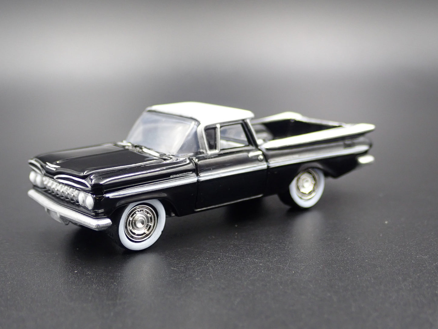 1959 59 CHEVY CHEVROLET EL CAMINO W HITCH 1/64 SCALE DIORAMA DIECAST MODEL CAR