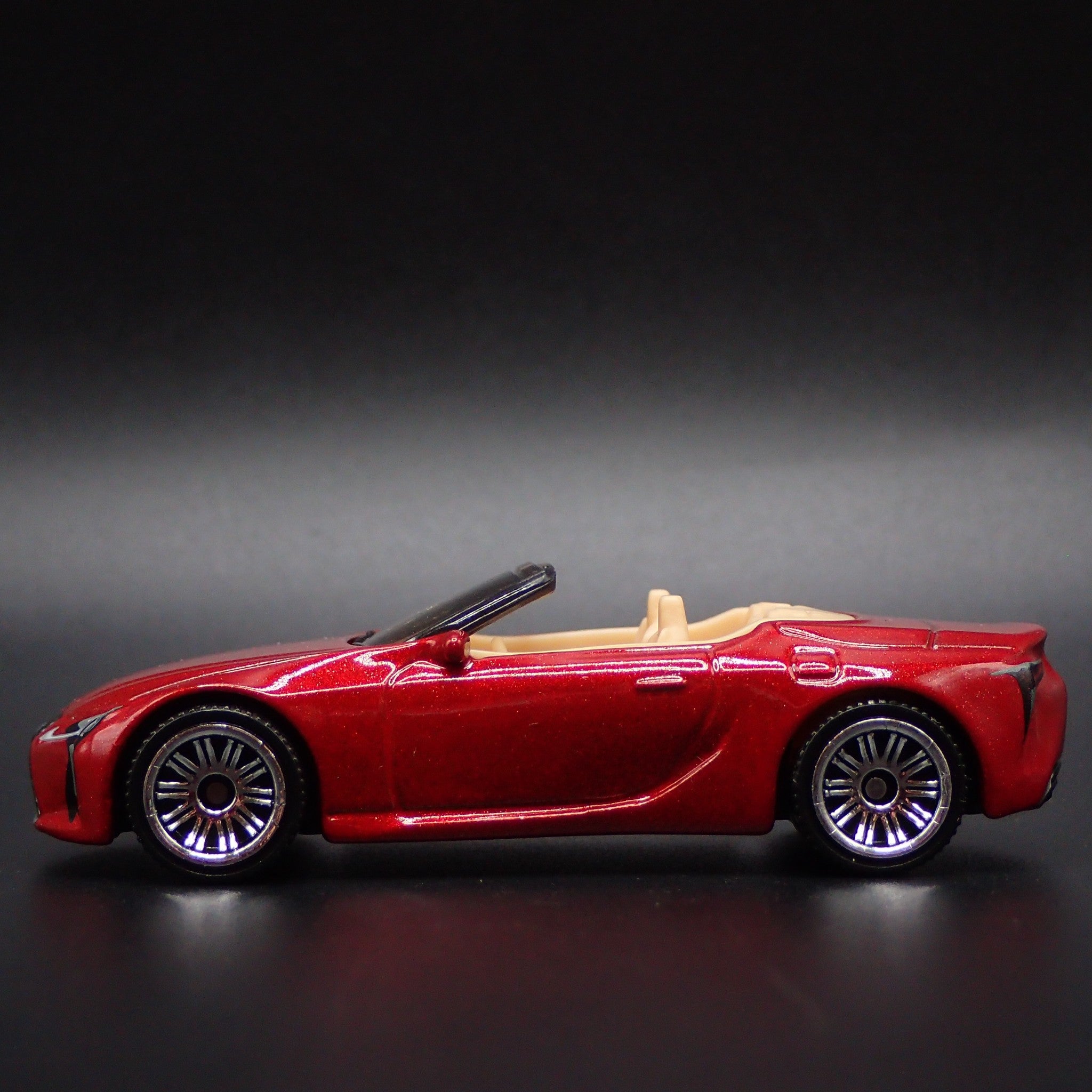 2018-2025 LEXUS LC 500 CONVERTIBLE RED RARE 1/64 SCALE DIORAMA