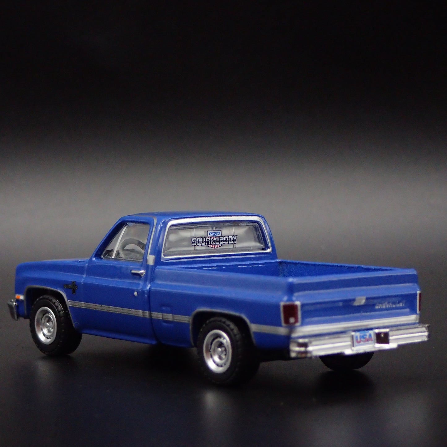 1987 87 CHEVY CHEVROLET C10 PICKUP TRUCK SHORTBED 1/64 SCALE DIECAST MODEL CAR