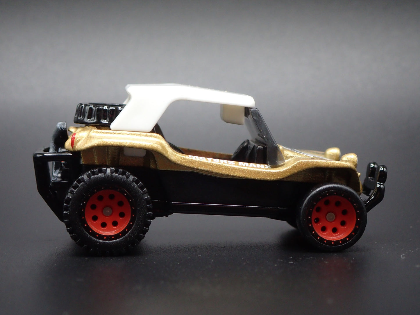 1965-1971 VW VOLKSWAGEN MEYERS MANX BUGGY GOLD 1:64 SCALE DIECAST MODEL CAR