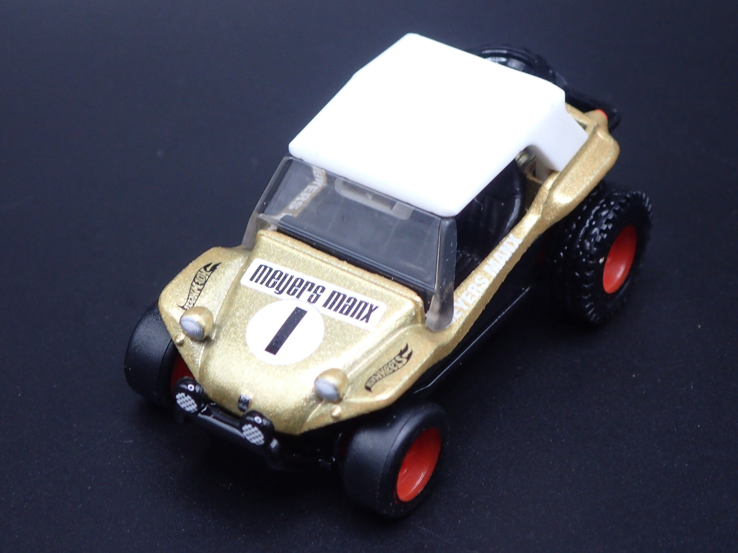 1965-1971 VW VOLKSWAGEN MEYERS MANX BUGGY GOLD 1:64 SCALE DIECAST MODEL CAR