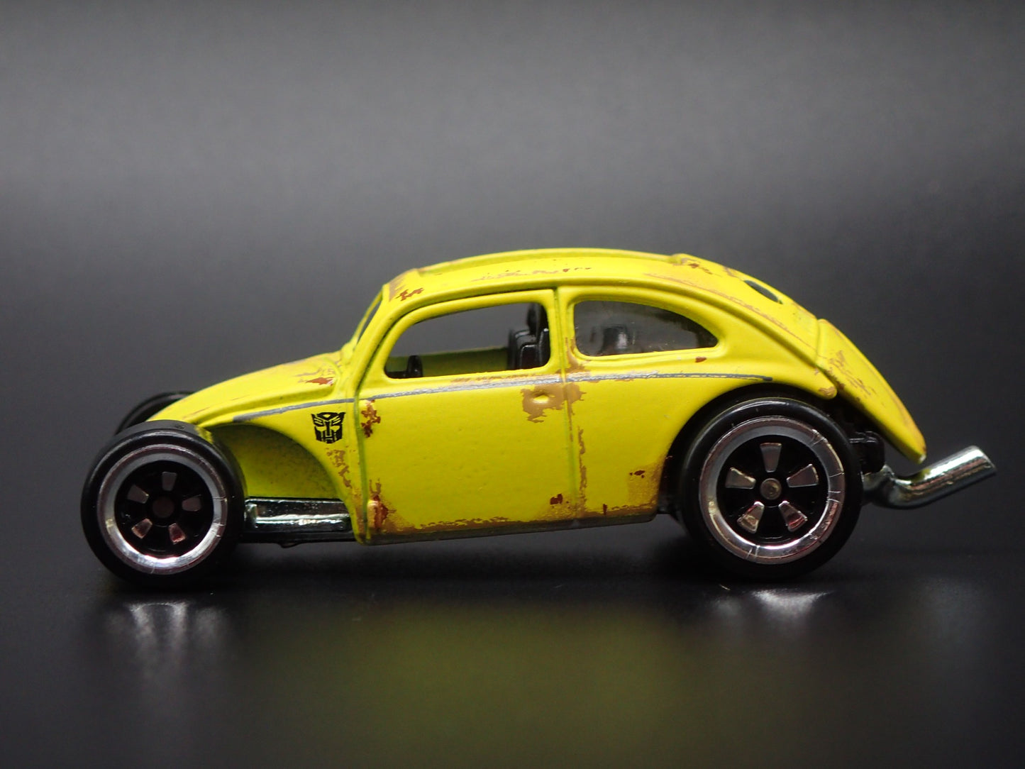 VW VOLKSWAGEN SPLIT WINDOW BEETLE BUG TRANSFORMERS 1:64 SCALE DIECAST MODEL CAR