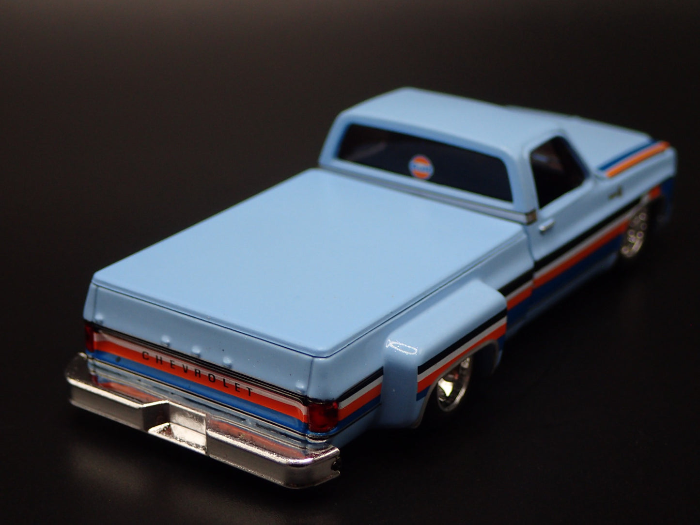 1978 CHEVY CHEVROLET SILVERADO 30 DUALLY SQUAREBODY TRUCK 1/64 DIECAST MODEL CAR