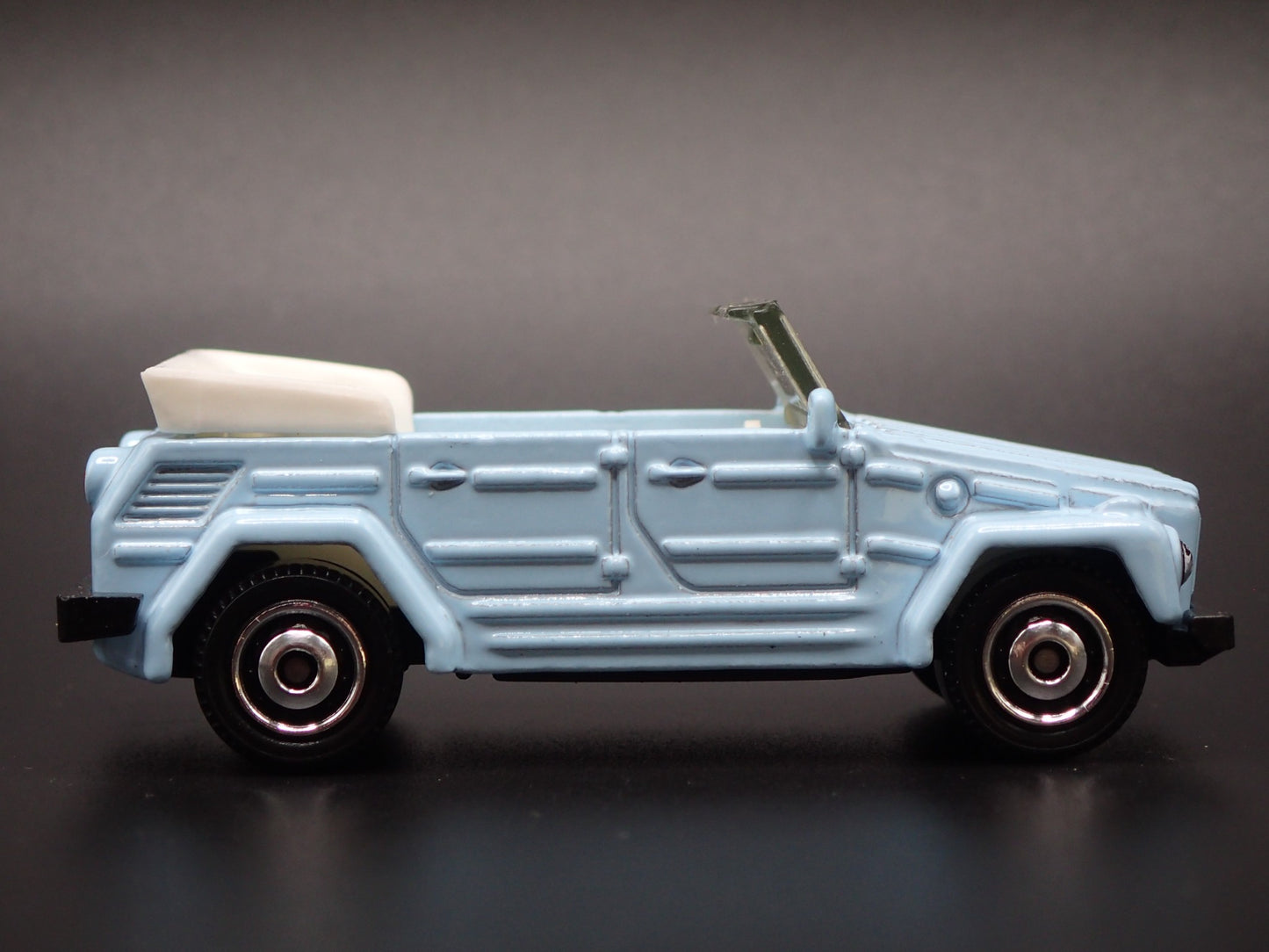 1968-1974 VW VOLKSWAGEN THING TYPE 181 BLUE 1:64 SCALE DIECAST MODEL CAR