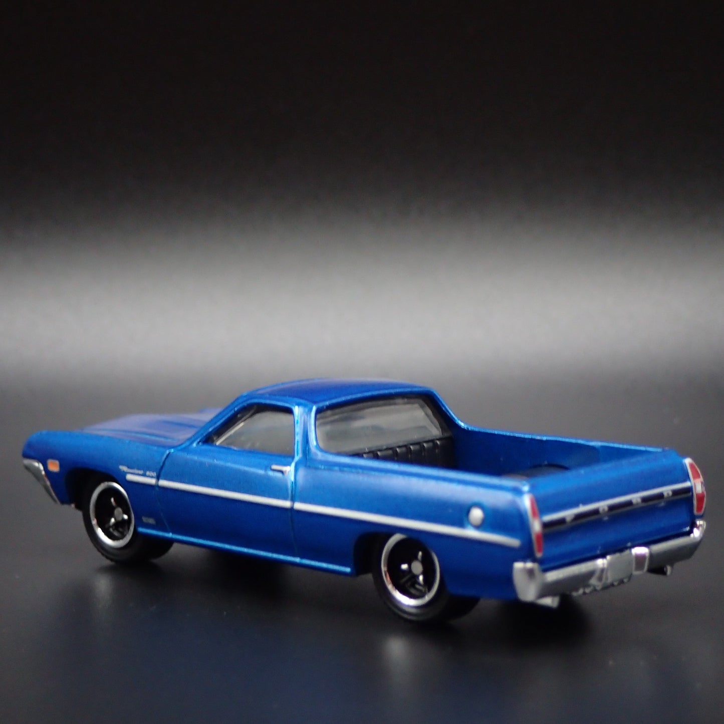 1970 70 FORD RANCHERO PICKUP TRUCK BLUE 1:64 SCALE COLLECTIBLE DIECAST MODEL CAR