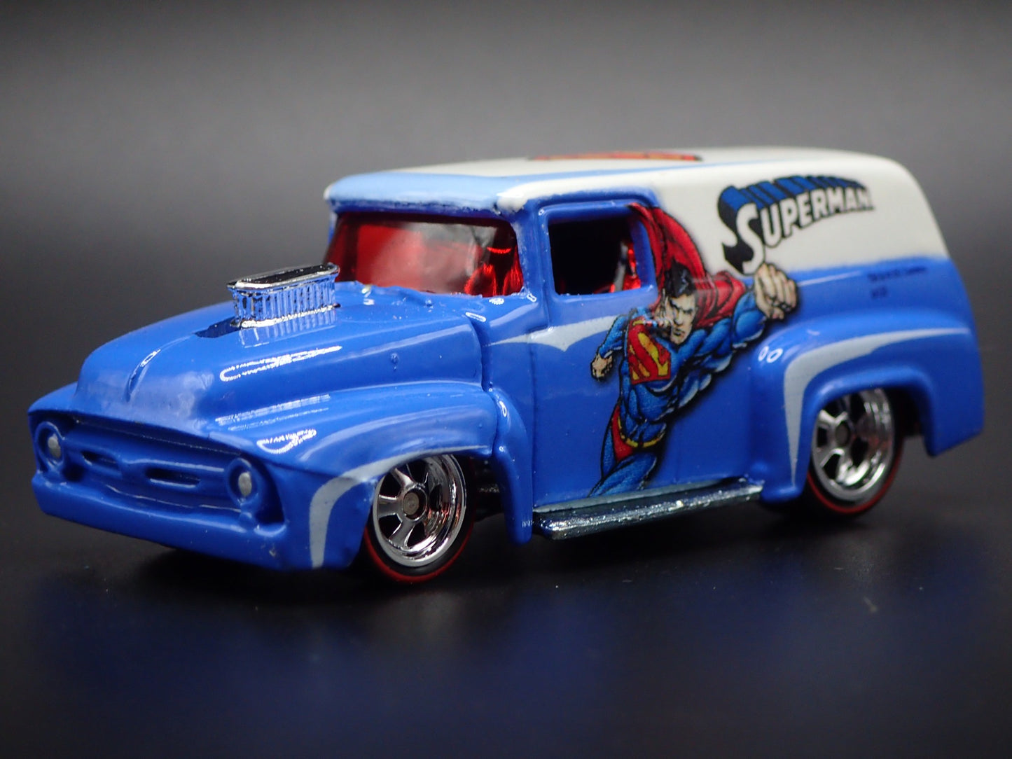 1956 56 FORD F100 PANEL VAN SUPERMAN 1:64 SCALE COLLECTIBLE DIECAST MODEL CAR