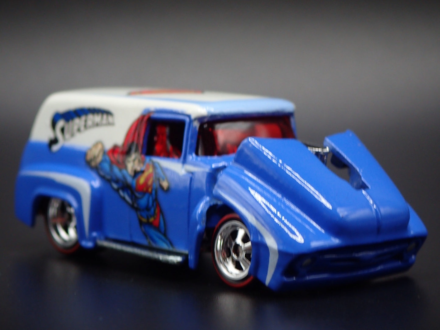 1956 56 FORD F100 PANEL VAN SUPERMAN 1:64 SCALE COLLECTIBLE DIECAST MODEL CAR