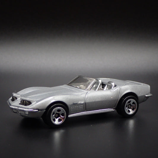 1972 CHEVY CHEVROLET CORVETTE STINGRAY CONVERTIBLE 1:64 SCALE DIECAST MODEL CAR