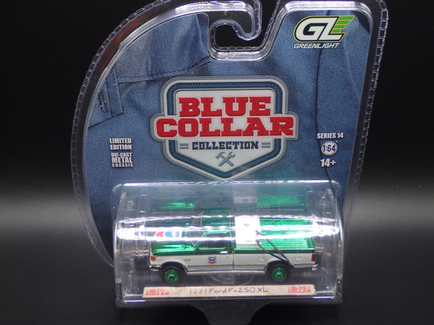 2025 GREENLIGHT GREEN MACHINE BLUE COLLAR 14 1991 FORD F250 PICKUP TRUCK SUPER