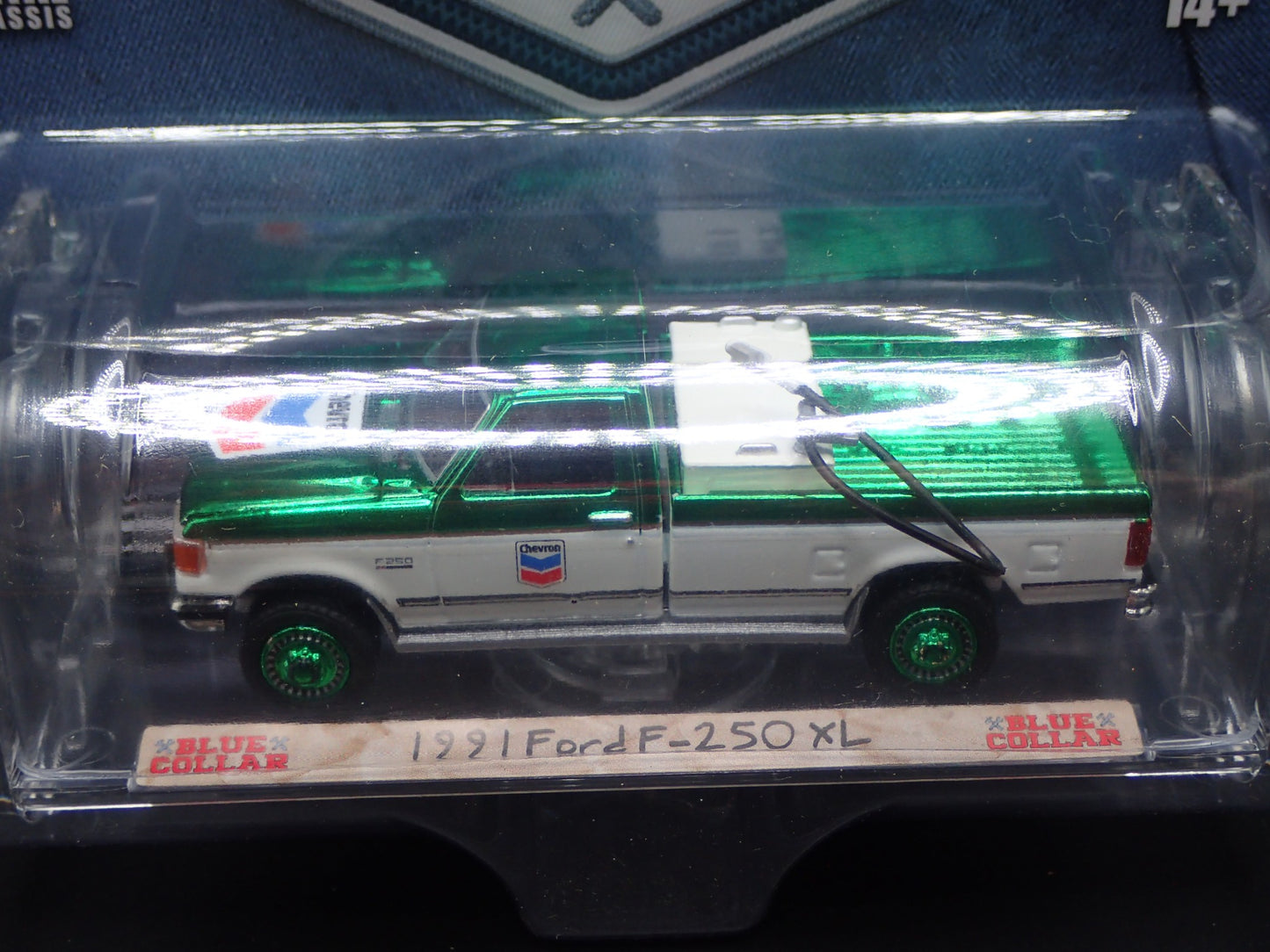 2025 GREENLIGHT GREEN MACHINE BLUE COLLAR 14 1991 FORD F250 PICKUP TRUCK SUPER