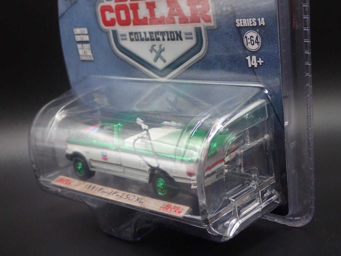 2025 GREENLIGHT GREEN MACHINE BLUE COLLAR 14 1991 FORD F250 PICKUP TRUCK SUPER