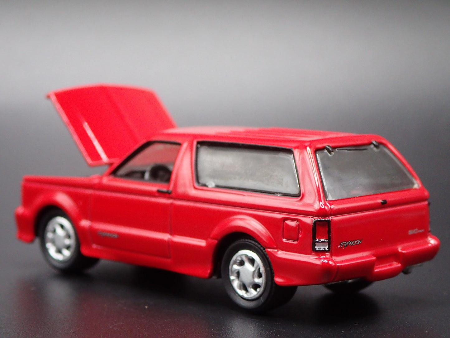 1992 92 GMC TYPHOON SUV RED 1/64 SCALE LIMITED EDITION DIORAMA DIECAST MODEL CAR