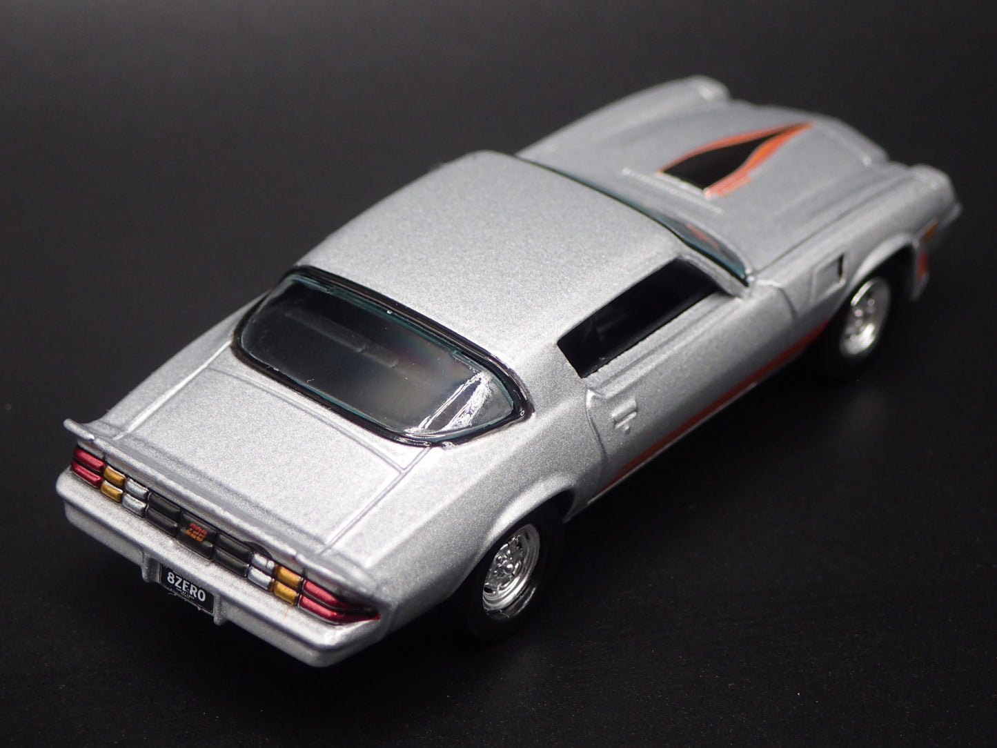 1980 80 CHEVY CHEVROLET CAMARO Z28 SILVER 1:64 SCALE DIORAMA DIECAST MODEL CAR