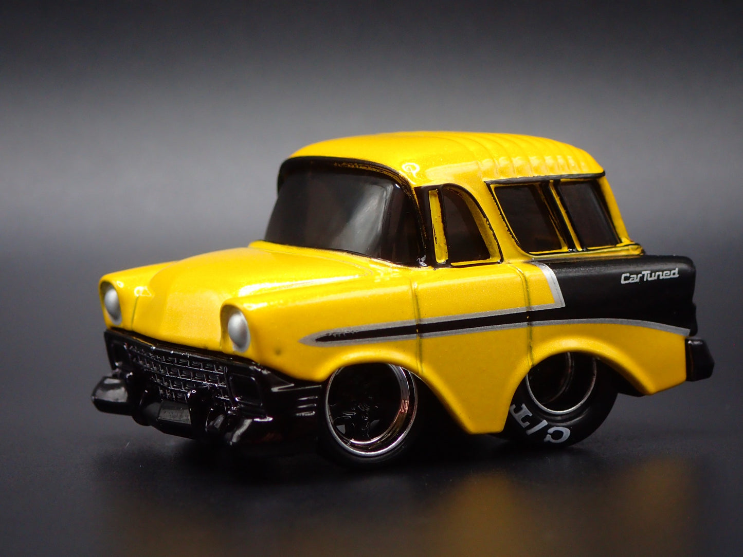 1956 56 CHEVY CHEVROLET NOMAD WAGON TUNED 1:64 SCALE DIORAMA DIECAST MODEL CAR
