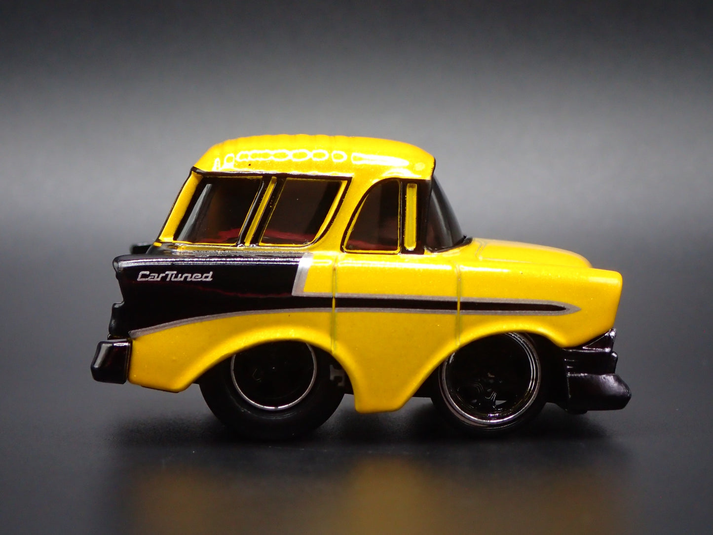 1956 56 CHEVY CHEVROLET NOMAD WAGON TUNED 1:64 SCALE DIORAMA DIECAST MODEL CAR