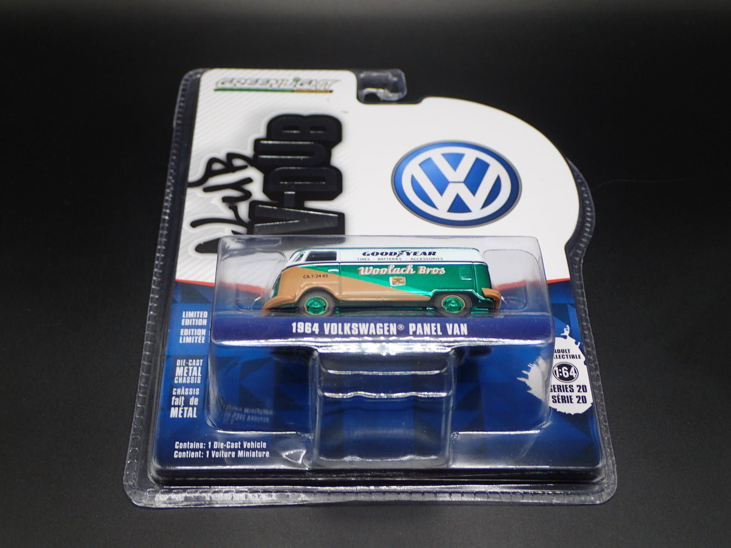 2025 GREENLIGHT GREEN MACHINE 1964 VOLKSWAGEN PANEL VAN CLUB VDUB 20 CHASE