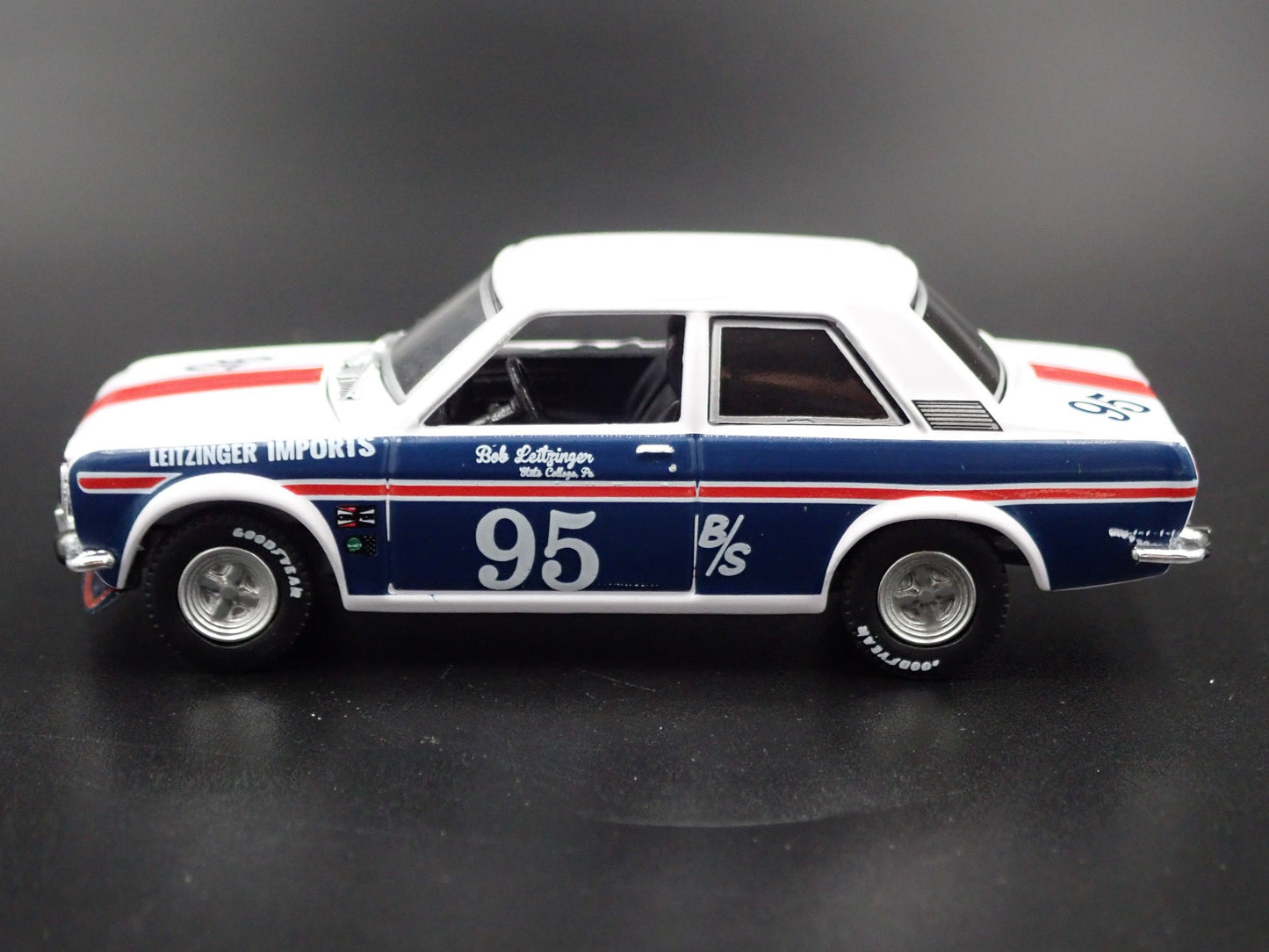 1967-1973 DATSUN 510 BLUEBIRD #95 2 TWO DOOR  1:64 SCALE DIECAST MODEL CAR