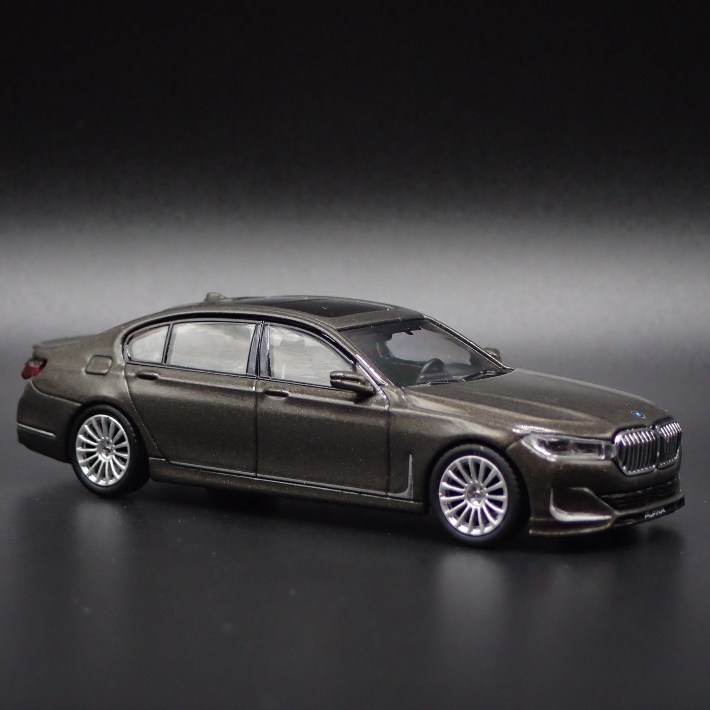 2019-2022 BMW ALPINA B7 xDRIVE GRAY 1:64 SCALE COLLECTIBLE DIECAST MODEL CAR