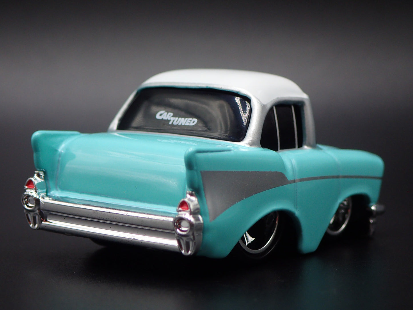 1957 57 CHEVY CHEVROLET BEL AIR TUNED TEAL 1:64 SCALE DIORAMA DIECAST MODEL CAR.