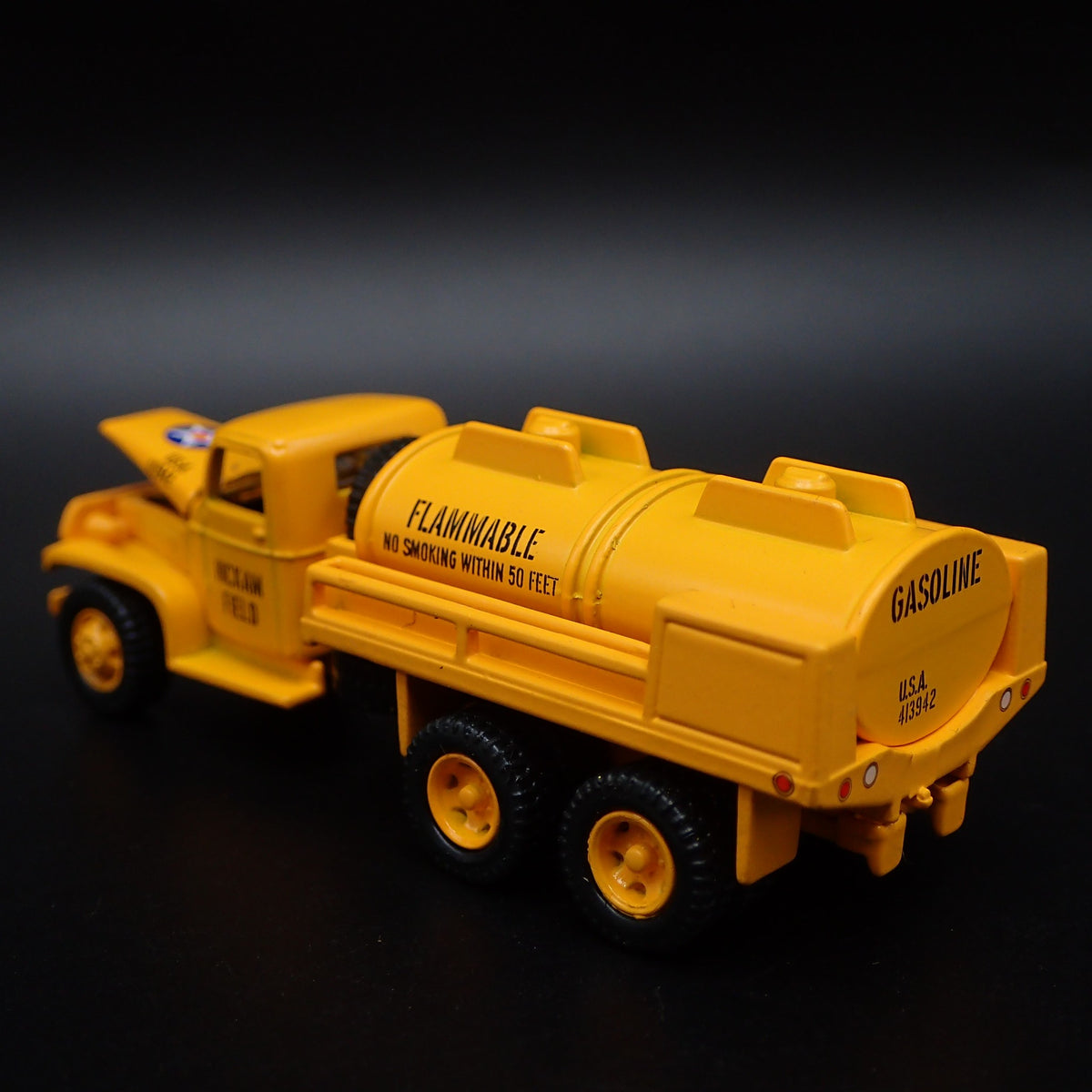 PEARL H. GMC CCKW 2.5 TON 6X6 TRUCK MILITARY TANKER 1:87 SCALE DIECAST MODEL CAR-Burning Rubber Toy Company