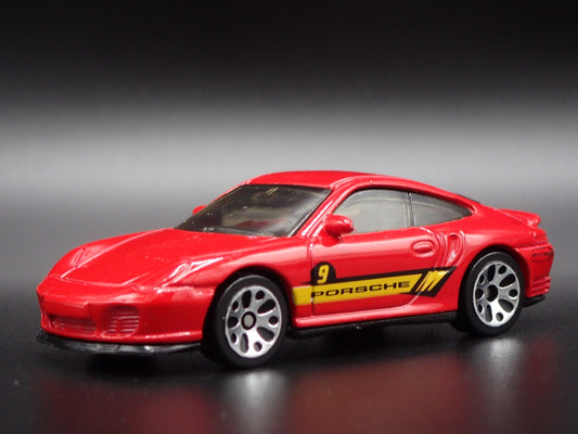 1998-2005 PORSCHE 911 CARRERA 4S 996 RED 1:64 SCALE DIORAMA DIECAST MODEL CAR
