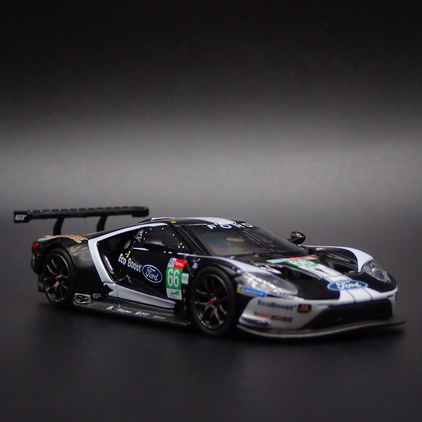 2019 FORD GT LM GTE PRO 66 24HRS OF LE MANS TEAM UK 1:64 SCALE DIECAST MODEL CAR